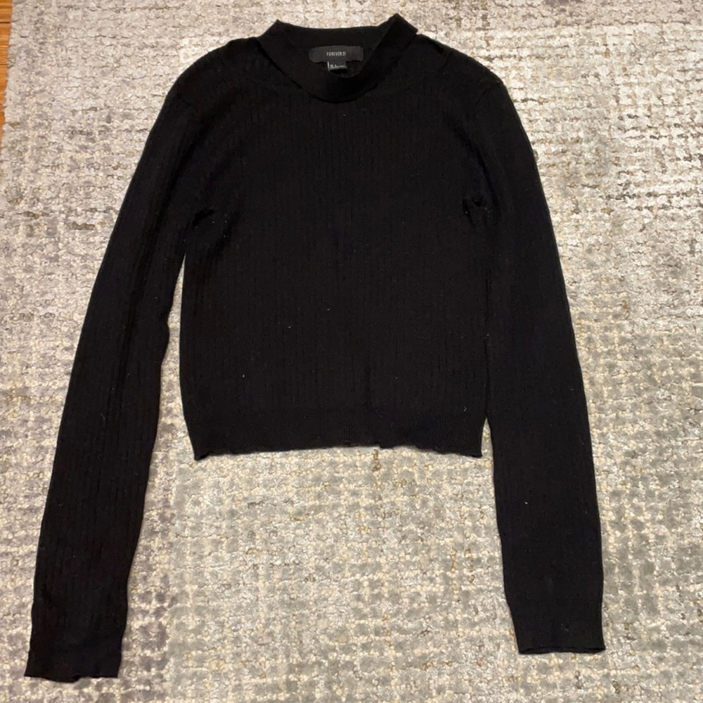 Cropped sweater